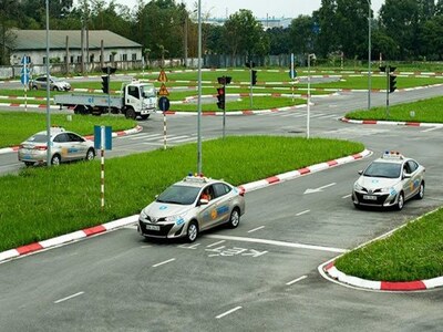 Khóa học bằng lái xe hạng B